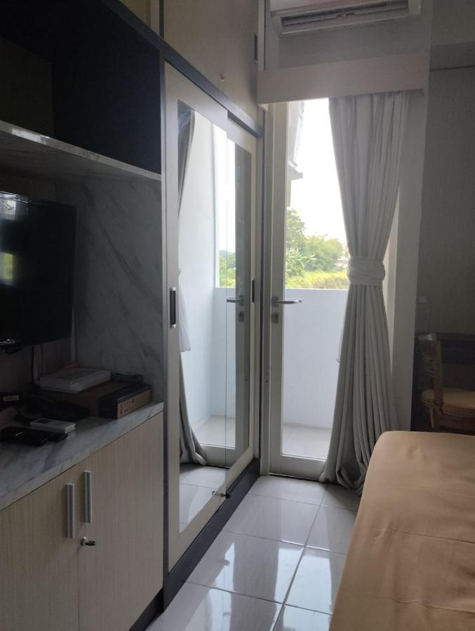 Amartha View Apartement Tambakaji Exterior foto